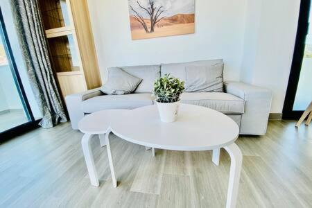 Royal Palm 22 Luxurious 3 Bedroom Penthouse Nerja Dış mekan fotoğraf