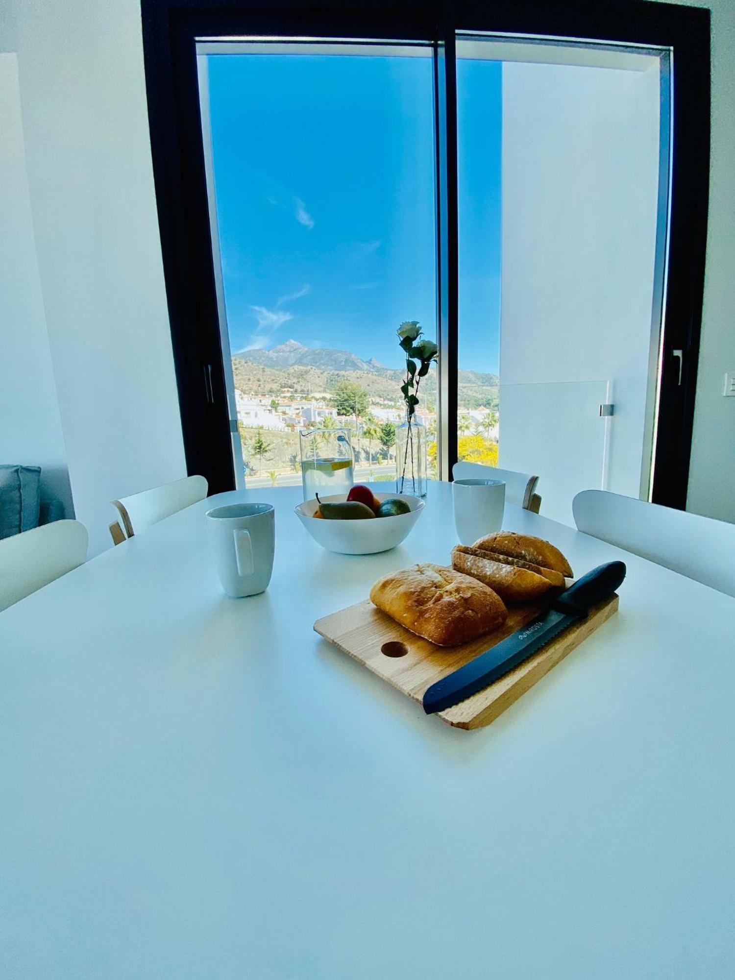 Royal Palm 22 Luxurious 3 Bedroom Penthouse Nerja Dış mekan fotoğraf