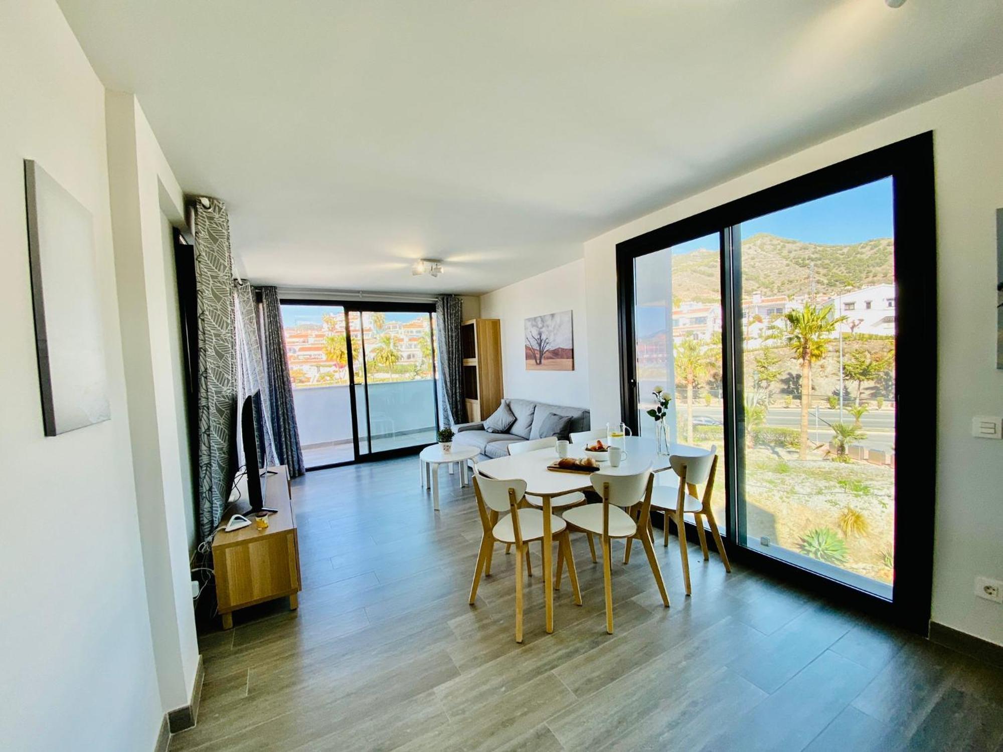Royal Palm 22 Luxurious 3 Bedroom Penthouse Nerja Dış mekan fotoğraf